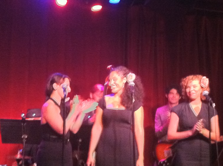 Peaches (Ashley, Shera, Stephane)